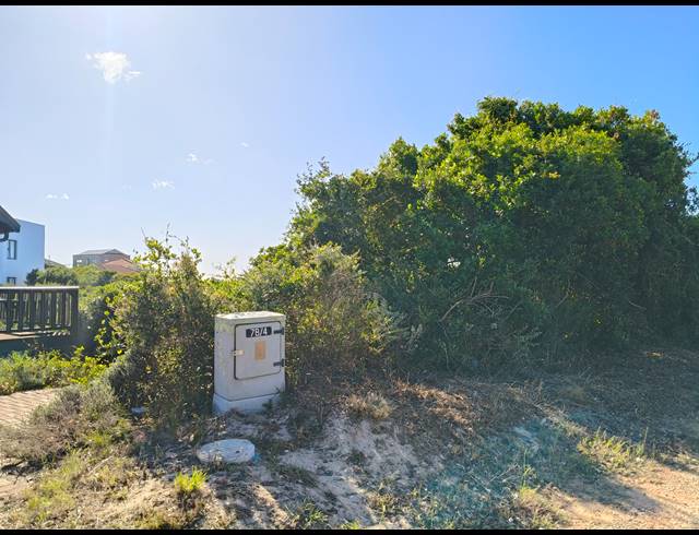 662M² VACANT LAND FOR SALE IN PARADISE BEACH